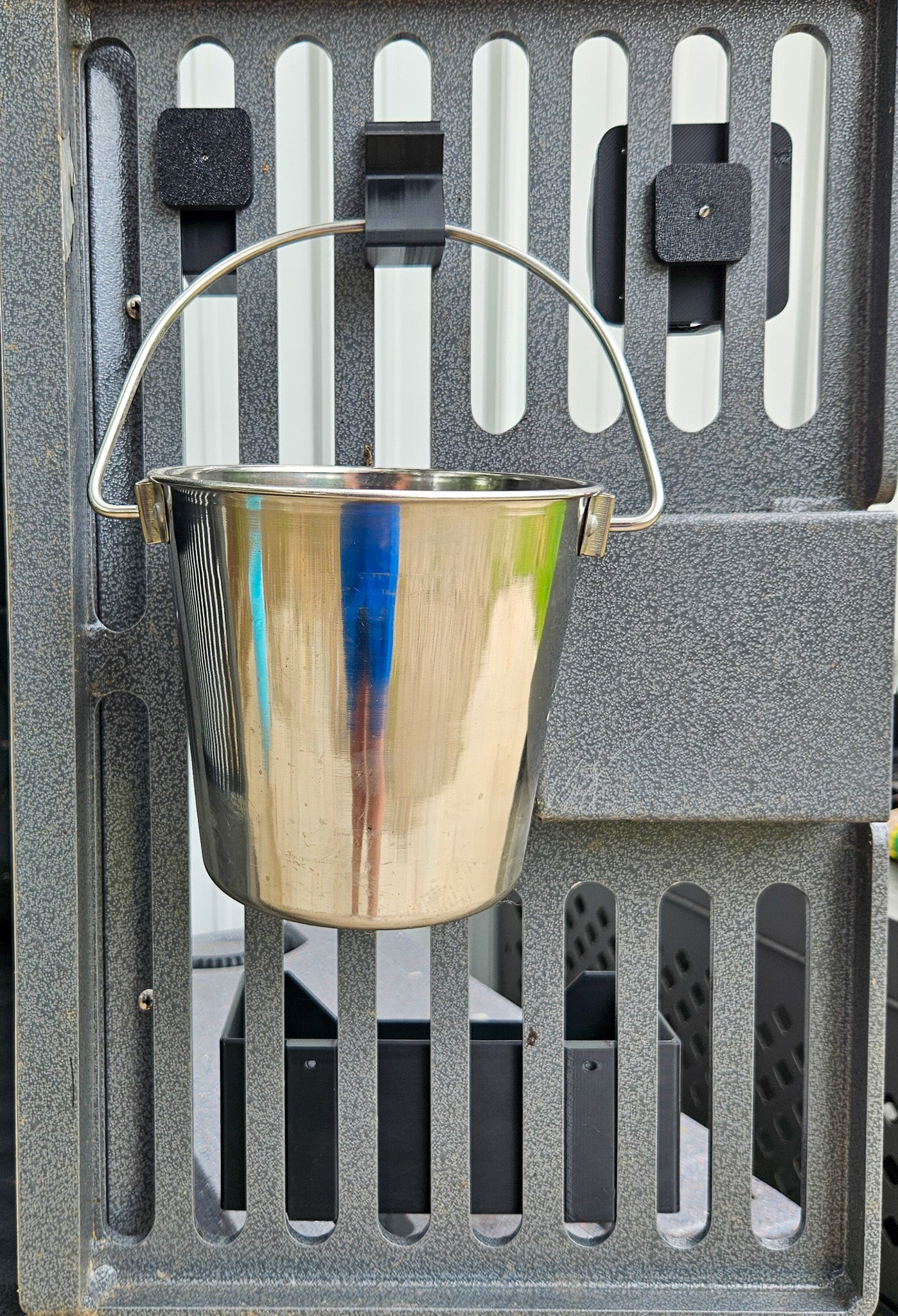 TNC Water Bucket Hook