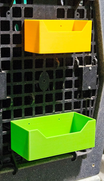 Medium Basket for Ruff Land kennels - NO CHEW mounting